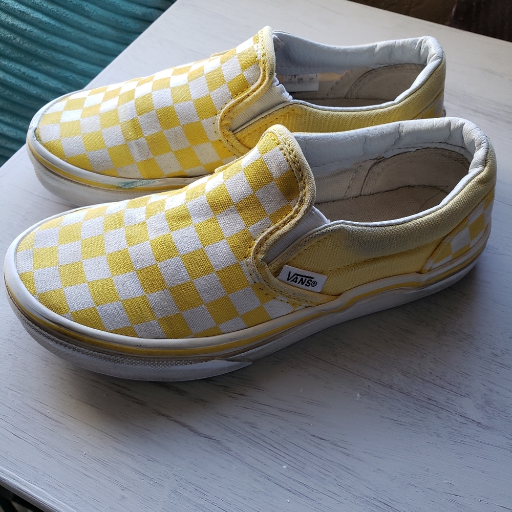 Girls Van's